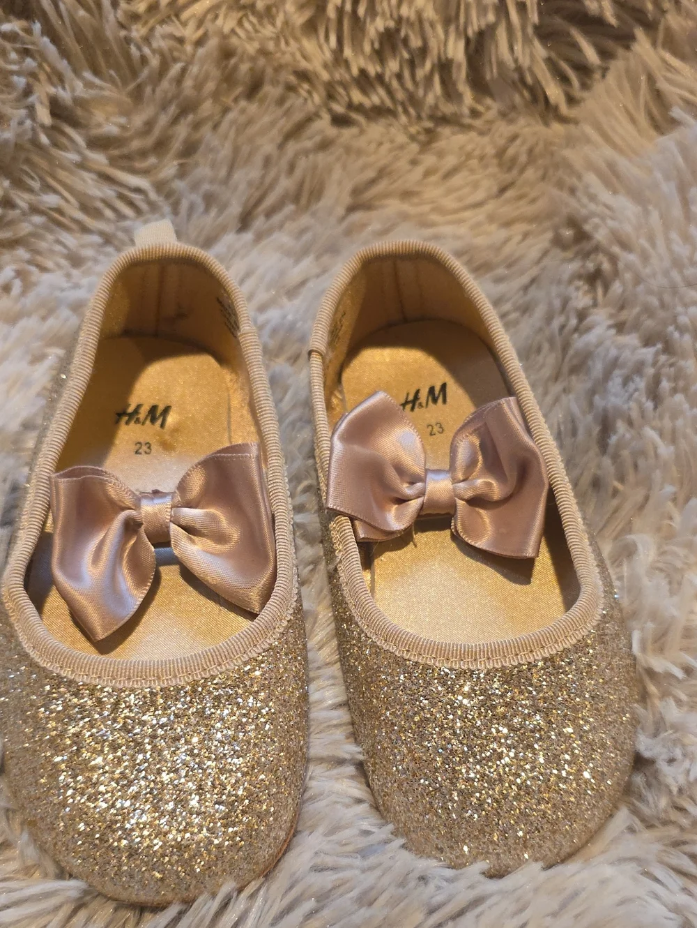 H&M Girls' Glitter Bow Ballet Flats in Pale Gold